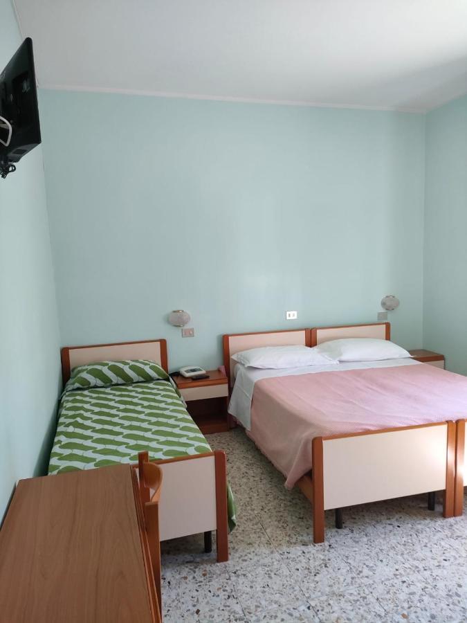 Albergo La Primula Chianciano Terme Exterior foto